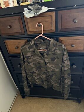 American Eagle Outfitters Women's Camouflage Utility Jacket - Olive/Gray Camo